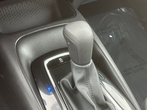 Used 2025 Toyota Corolla LE image 20