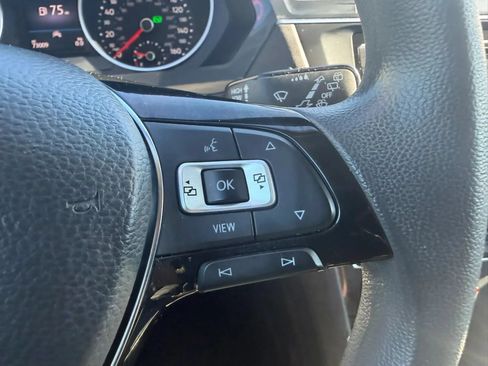 Used 2021 Volkswagen Tiguan S FWD image 14