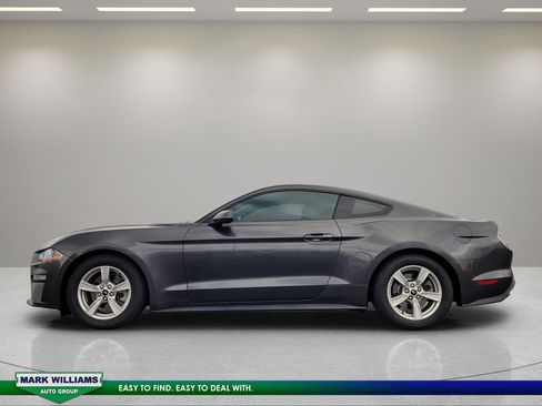 Used 2020 Ford Mustang Coupe RWD image 7