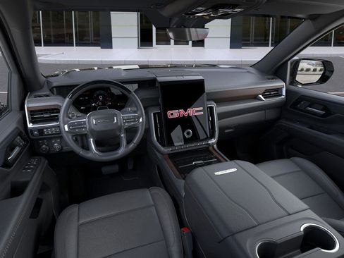 New 2026 GMC Yukon Denali w/ Denali Reserve Package AWD/4WD image 15