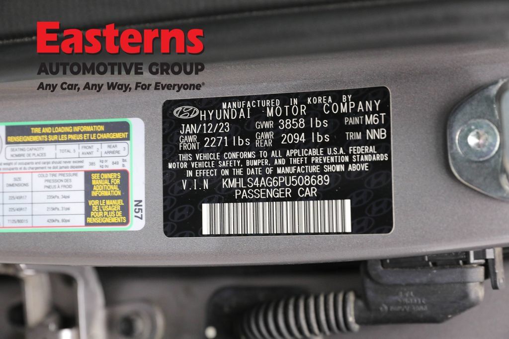 Used 2023 Hyundai Elantra SEL w/ Convenience Package FWD image 29