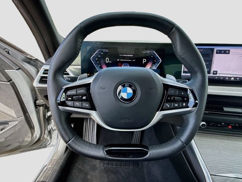 Used 2025 BMW 330i Sedan RWD image 14