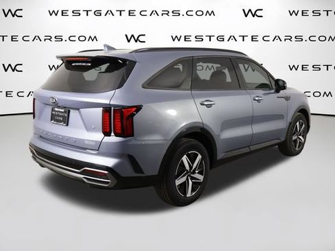 Used 2021 Kia Sorento S w/ Panoramic Sunroof Package FWD image 42