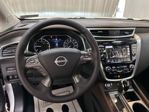 Certified 2024 Nissan Murano Platinum w/ Cargo Package AWD/4WD image 3