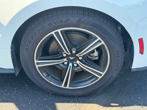 Used 2025 Ford Mustang Premium RWD image 11