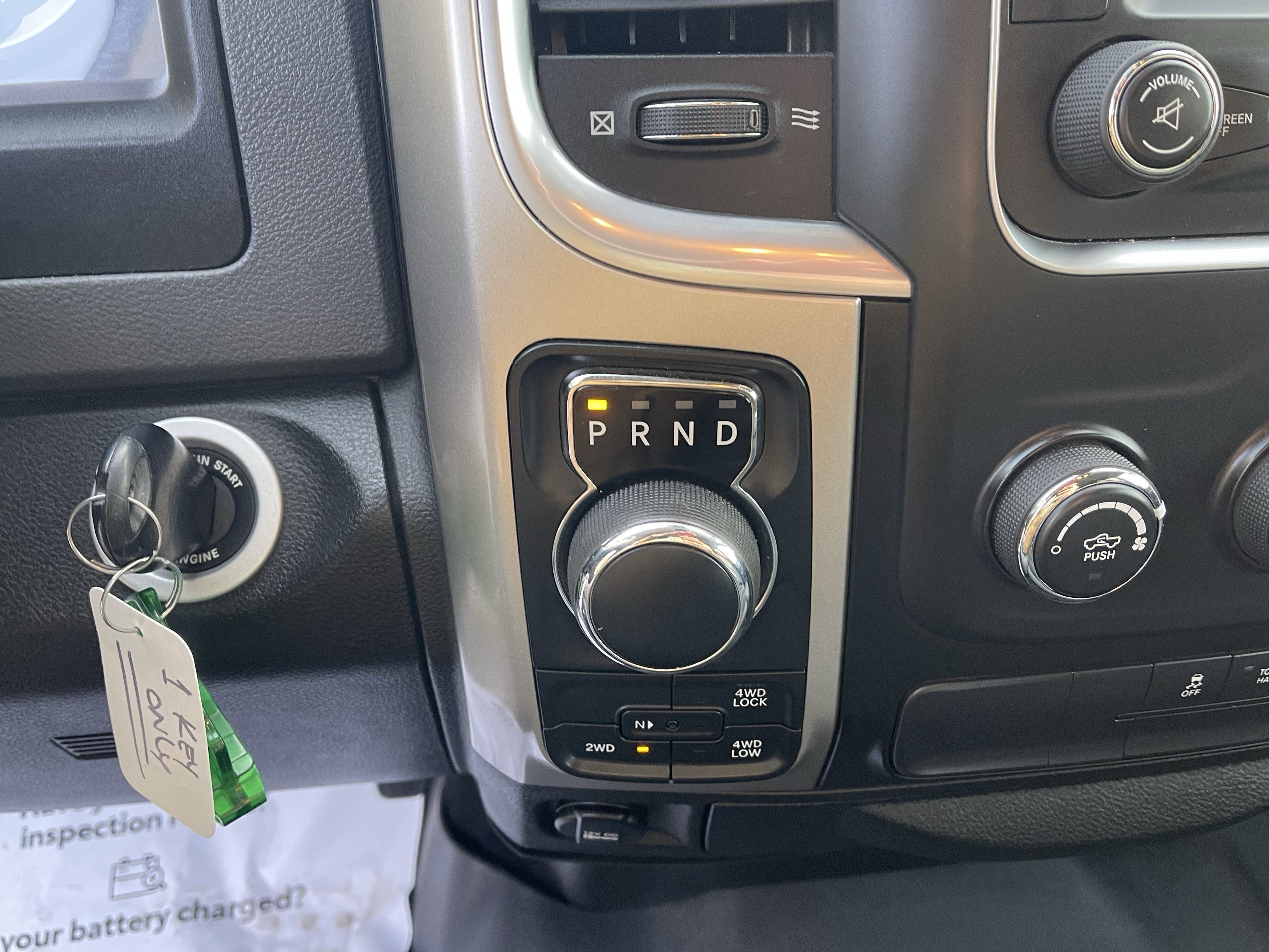 Used 2019 RAM 1500 Classic SLT AWD/4WD image 25