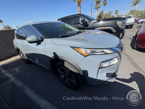 Used 2021 Nissan Rogue SL FWD image 3