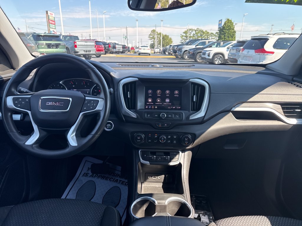 Used 2022 GMC Terrain SLE w/ Driver Convenience Package FWD image 23