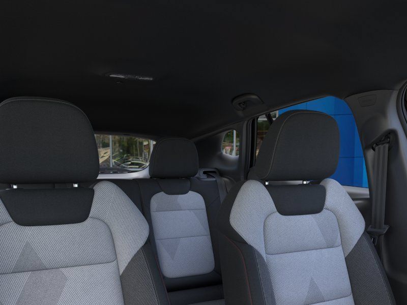 New 2026 Chevrolet Trax RS w/ Driver Confidence Package FWD image 24