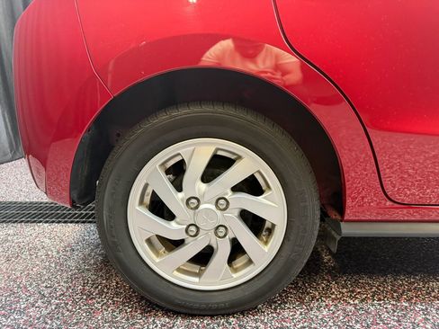 Used 2017 Mitsubishi Mirage SE FWD image 32