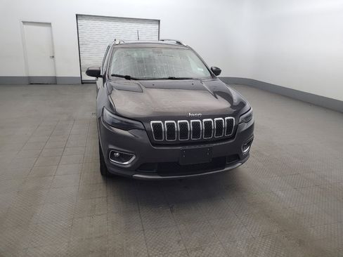 Used 2019 Jeep Cherokee Limited AWD/4WD image 14