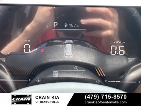 New 2025 Kia Sorento S image 14