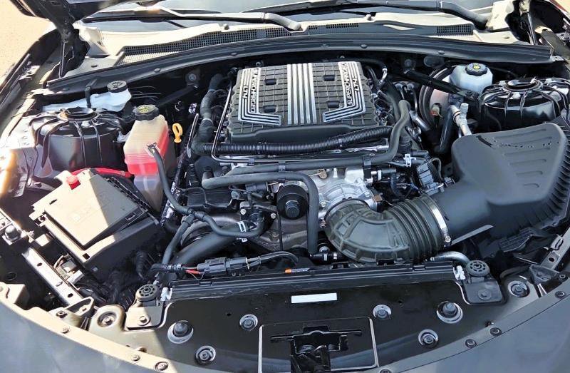 Used 2018 Chevrolet Camaro ZL1 w/ LPO, ZL1 Protection Package RWD image 14