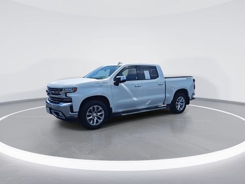 Used 2019 Chevrolet Silverado 1500 LTZ w/ LTZ Plus Package AWD/4WD image 5
