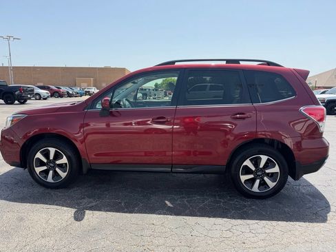 Used 2017 Subaru Forester 2.5i Limited w/ Popular Package #2 AWD/4WD image 8