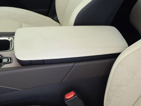 Certified 2024 Lexus RX 350 AWD w/ Convenience Package image 8