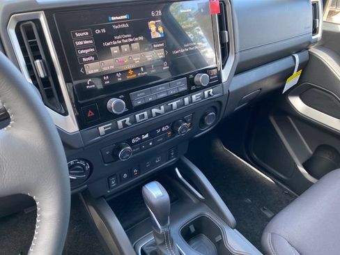 New 2026 Nissan Frontier SV w/ All-Weather Content Package AWD/4WD image 18