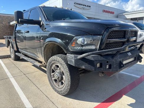 Used 2017 RAM 2500 Laramie w/ Sport Appearance Group AWD/4WD image 10