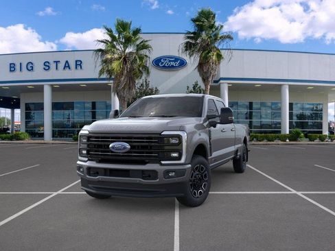 Used 2026 Ford F350 Platinum image 2