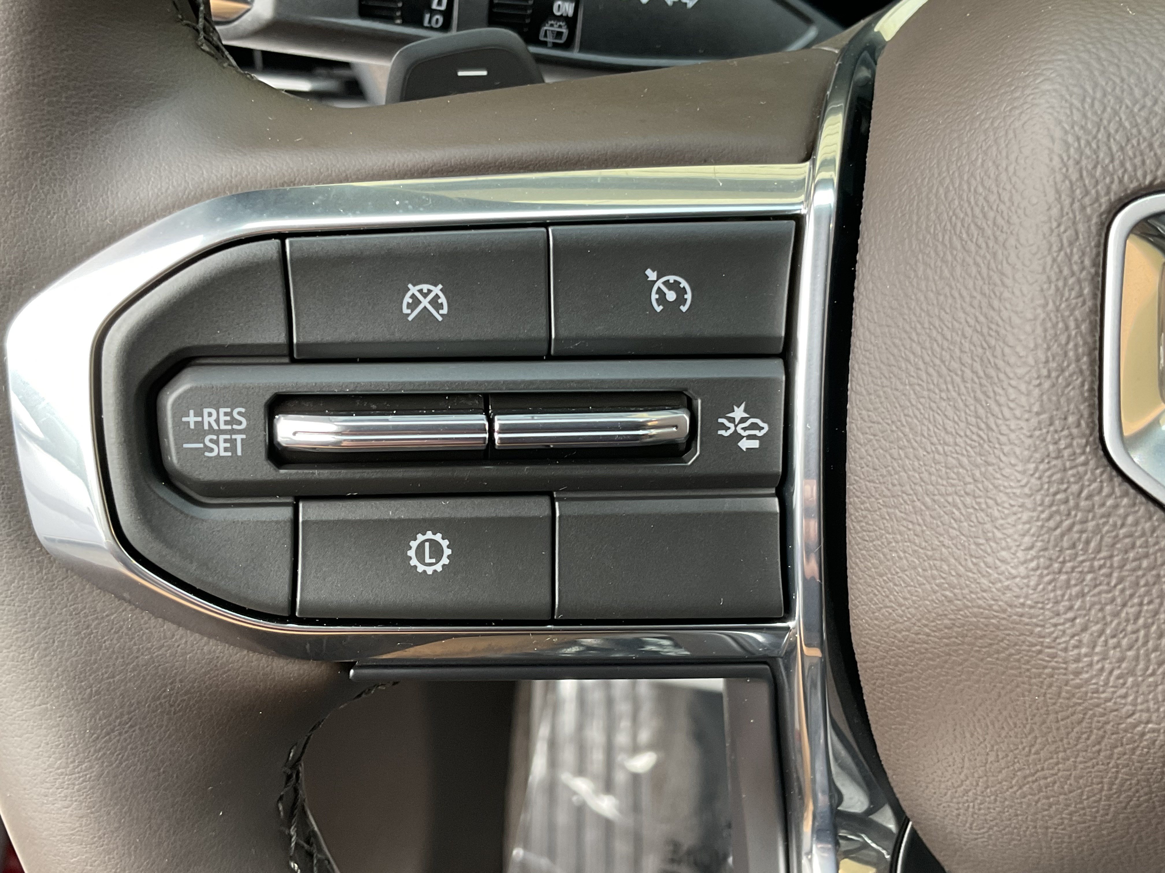 Used 2026 GMC Terrain Denali AWD/4WD image 35