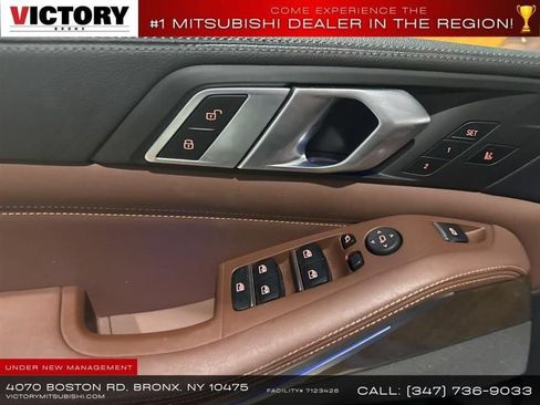 Used 2020 BMW X5 M50i AWD/4WD image 38