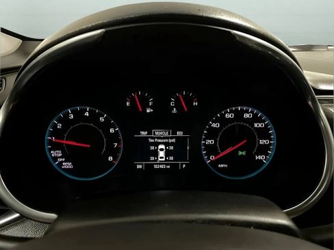 Used 2021 Chevrolet Malibu LT FWD image 18