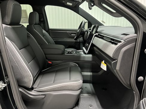 New 2026 GMC Sierra EV Elevation w/ LPO, Elevation Dark Package image 25