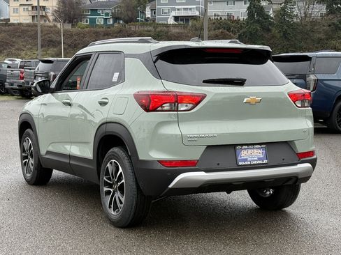 New 2026 Chevrolet TrailBlazer LT w/ Convenience Package image 3
