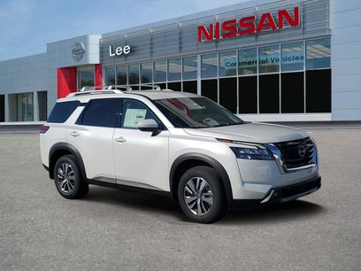 New 2025 Nissan Pathfinder SL