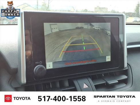 Used 2025 Toyota RAV4 XLE AWD/4WD image 24