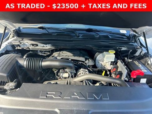 Used 2019 RAM 1500 Big Horn AWD/4WD image 11
