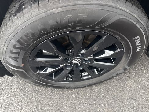 Used 2025 MAZDA CX-50 AWD 2.5 S w/ Preferred Package image 10