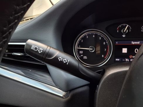 Used 2021 Buick Enclave Essence w/ Sound and Sites Package image 22