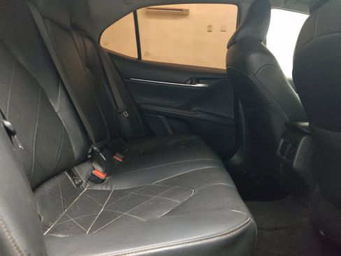 Used 2018 Toyota Camry XLE w/ Driver Assist Package image 19