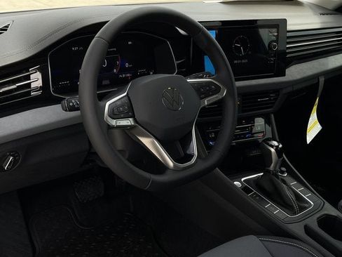 New 2025 Volkswagen Jetta SE image 15