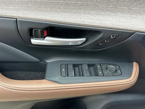 New 2026 Toyota Grand Highlander AWD image 10
