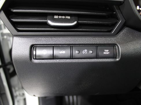 Used 2025 Nissan Altima 2.5 SL image 8