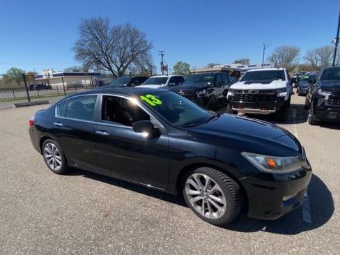 Used 2013 Honda Accord Sport image 4