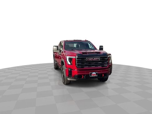 Used 2025 GMC Sierra 2500 AT4 w/ AT4 Premium Plus Package image 2