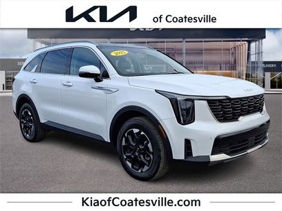 Certified 2025 Kia Sorento S w/ Panoramic Sunroof Package