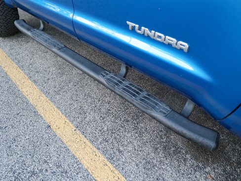 Used 2018 Toyota Tundra SR5 w/ TRD Sport Package image 10