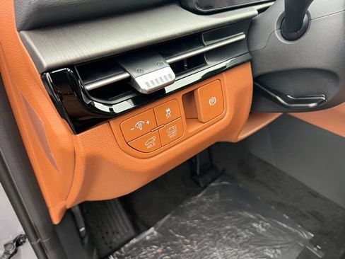 New 2026 Kia Sportage X-Line AWD/4WD image 17