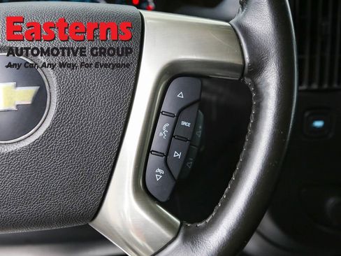 Used 2019 Chevrolet Express 2500 w/ Driver Convenience Package image 16