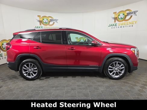 Certified 2022 GMC Terrain SLT image 10