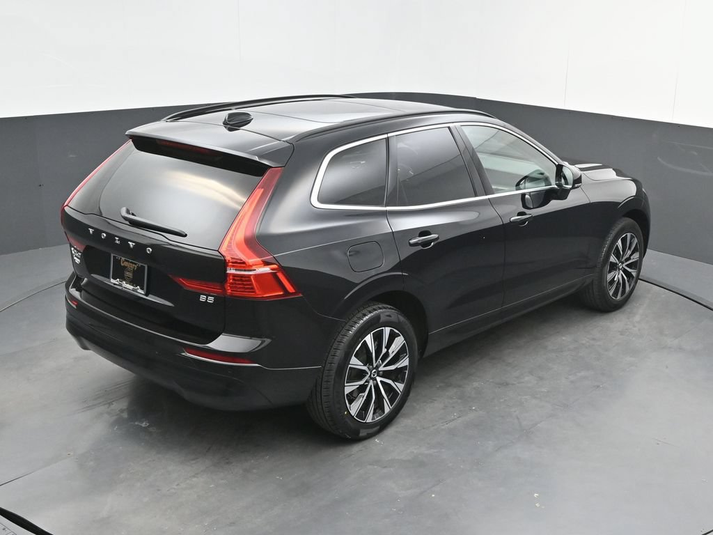 Used 2023 Volvo XC60 B5 Core w/ Climate Package FWD image 26