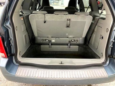 Used 2004 Ford Freestar SE image 22