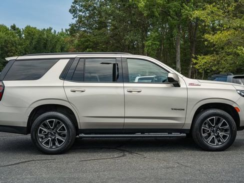 Used 2021 Chevrolet Tahoe Z71 AWD/4WD image 4