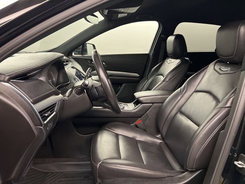 Used 2022 Cadillac XT4 Premium Luxury w/ Safety Alert Package image 24