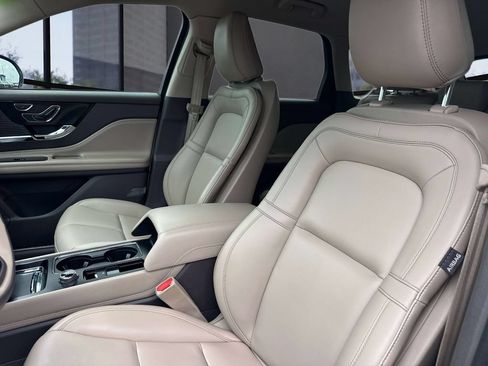 Certified 2022 Lincoln Corsair FWD image 28