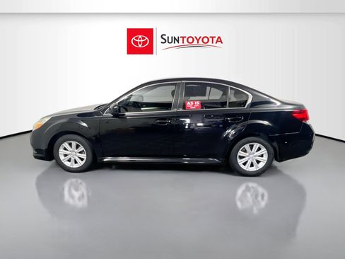 Used 2010 Subaru Legacy 2.5i Premium image 7